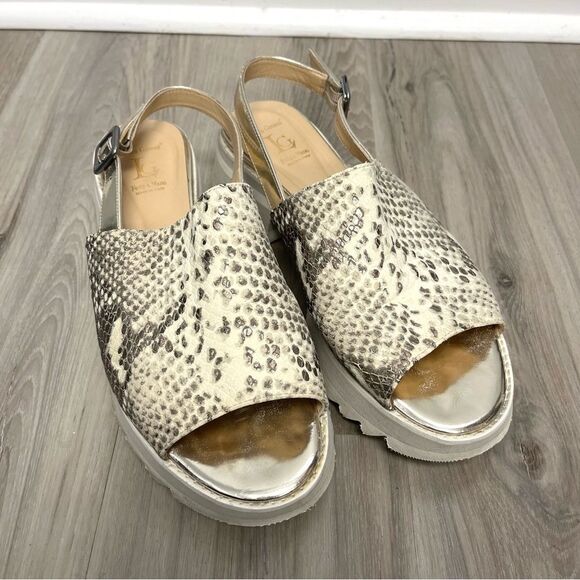 Luca Grossi Sandals Women’s 40 Beige, Silver and White Snake Print Platform - Picture 2 of 6